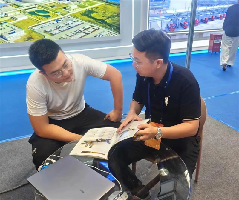 a835cb0161a5954d2585e00b0081140d_副本 A835CB0161A5954D2585E00B0081140D_ 副本