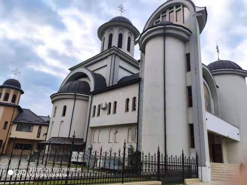 Penggunaan produk dari kes Romania High-Elevation, Penyelesaian Blok Riverbank Ultra-Thin 