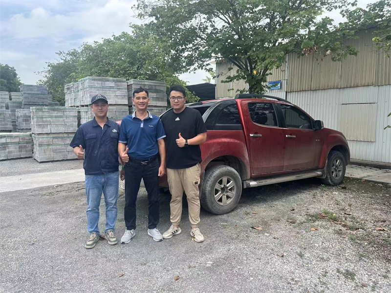 FF8B49E83AA2195B5FEEFAB7D7F307A_ 副本