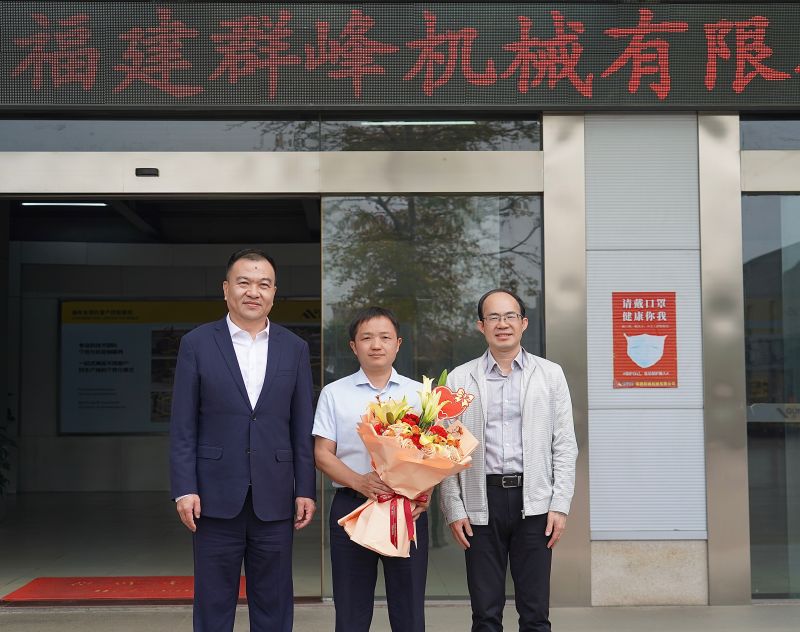 AAE9DF68A3C9DFD0B06B388658742CE (1)