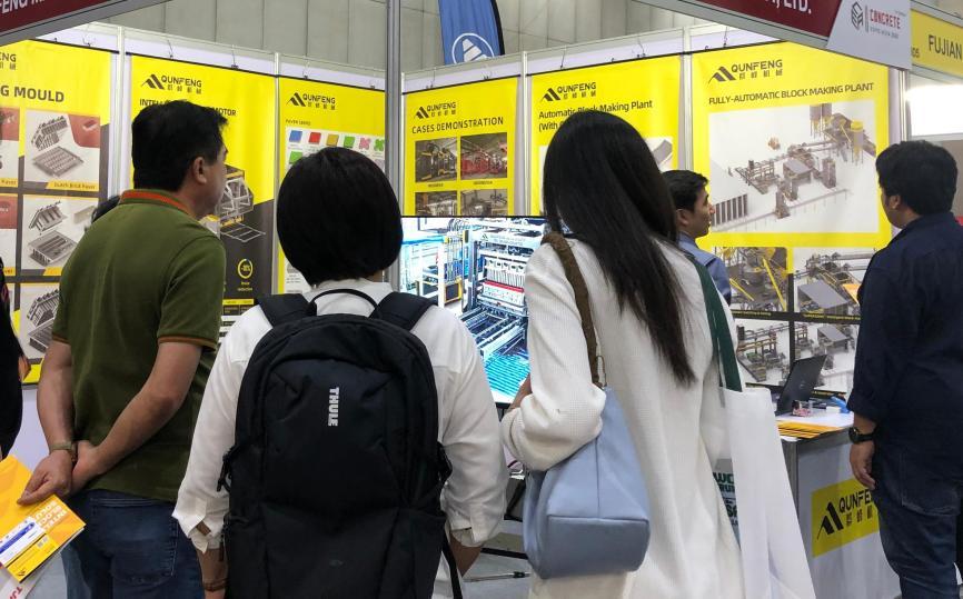 Jentera Qunfeng memenangi hati pelanggan Asia Tenggara di Ekspo Konkrit Asia.