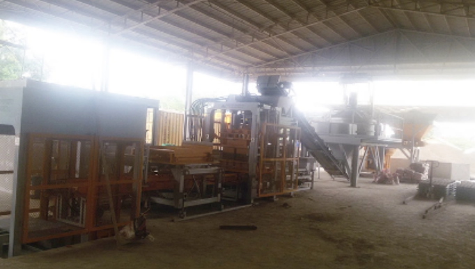 Mesin Pembuat Blok Turap 